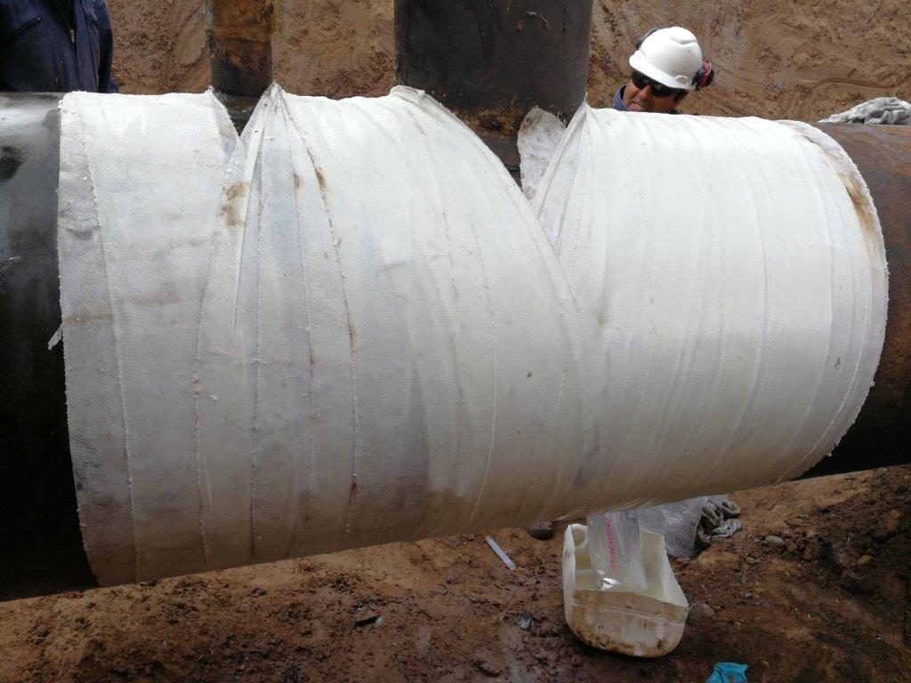 SylWrap HD used to repair a 900mm steel pipe in an oil well