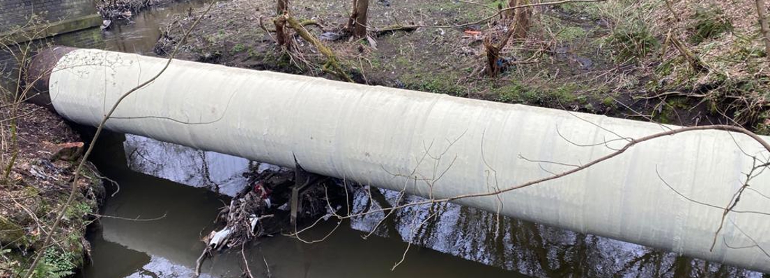 The reinforcement of a 20 mete long pipe bridge in the United Kingdom is one of many Case Studies Sylmasta have been involved in