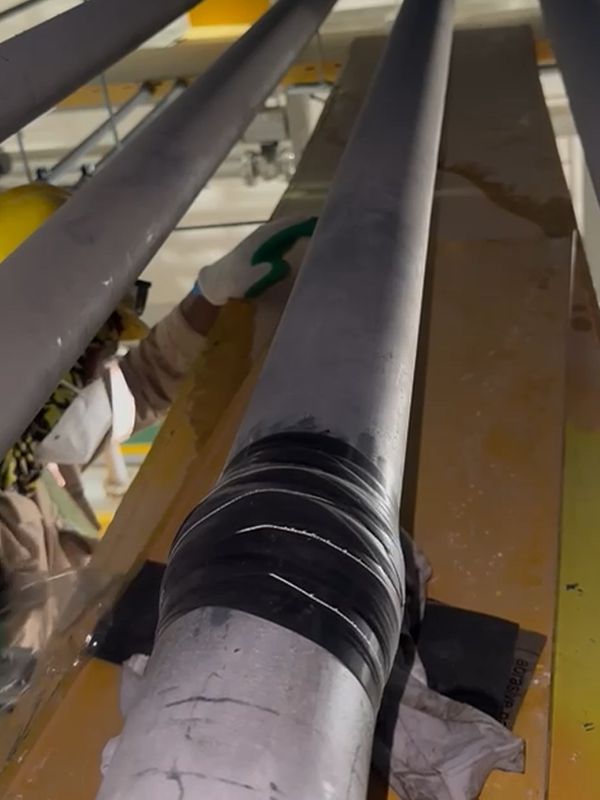 Wrap & Seal Pipe Burst Tape applied to repair a 3 bar stainless steel methanol pipe at a chemical plant in Saudi Arabia