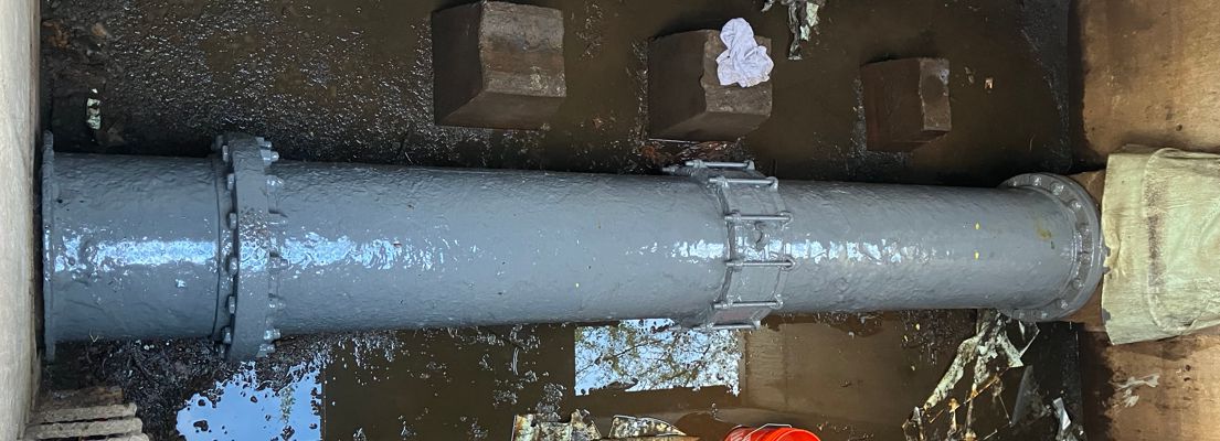 A surface coating can be used to protect a pipe from corrosion, chemical attack and other external factors